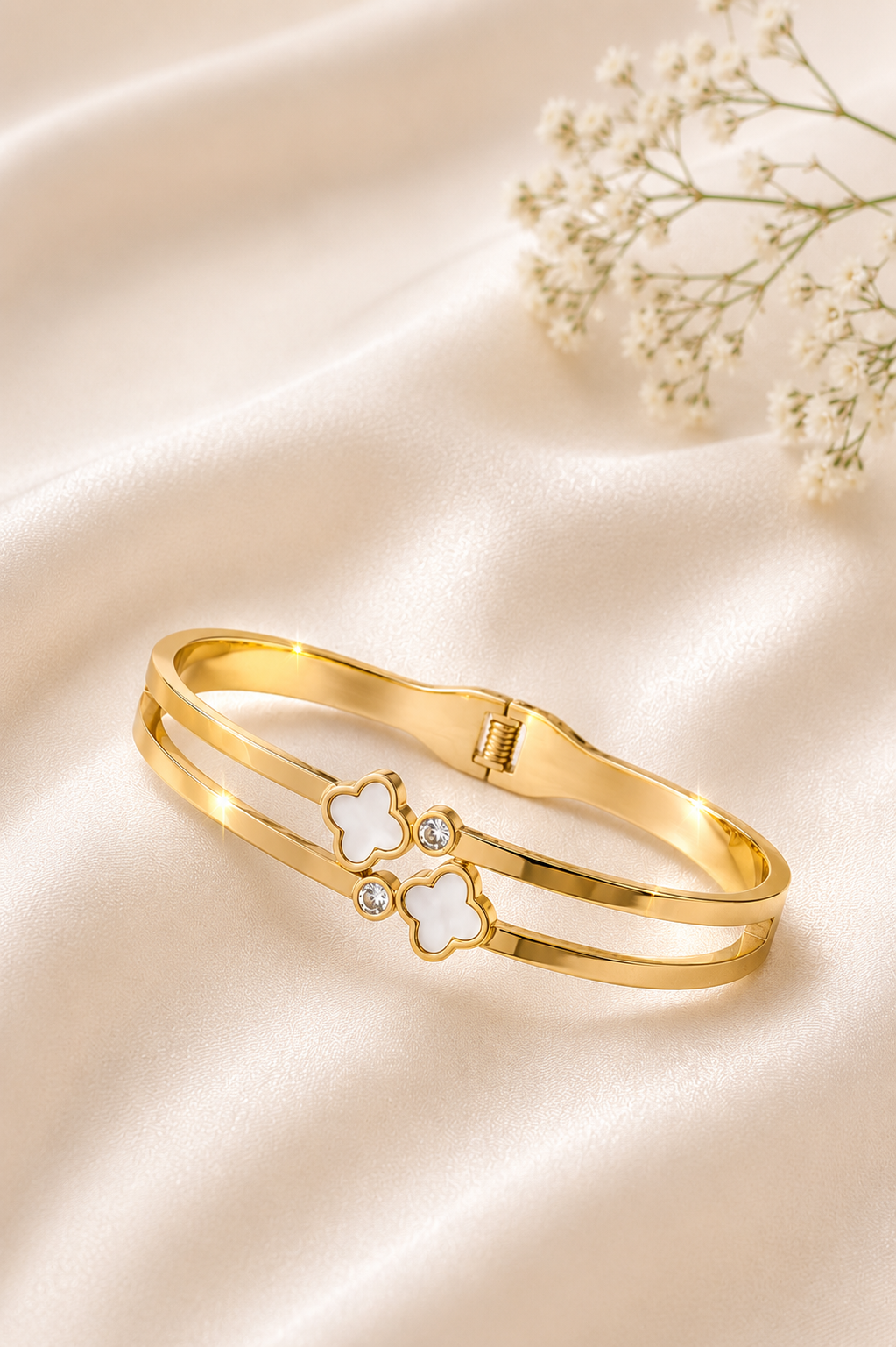 Kada bracelet